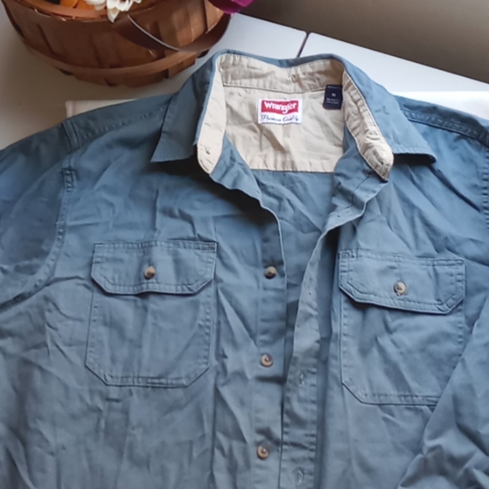 WRANGLER 100% COTTON Button Down Shirt
